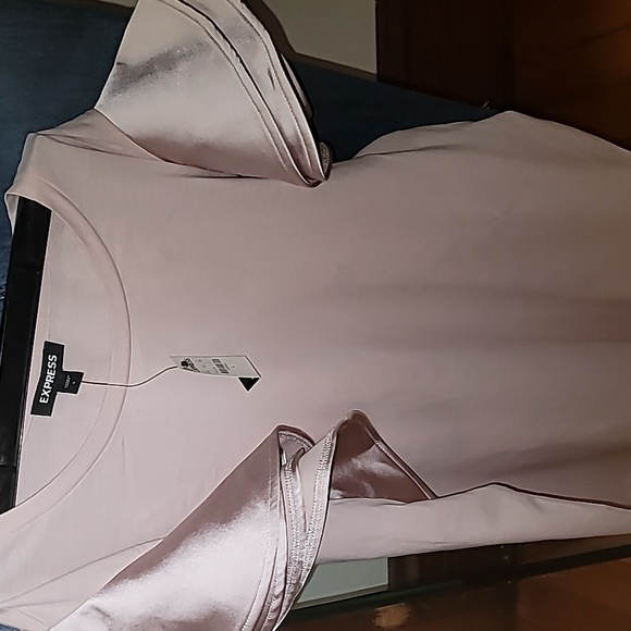 Blush pink top size Large - Picture 4 of 6